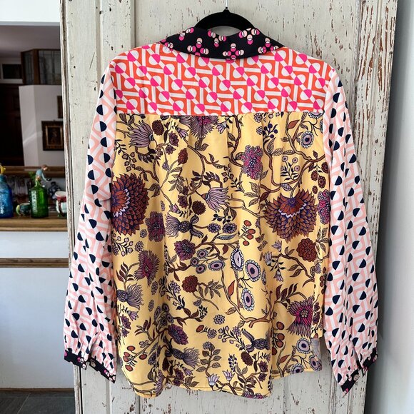 Brand New Multicolor Button Down Shirt - Picture 2 of 3